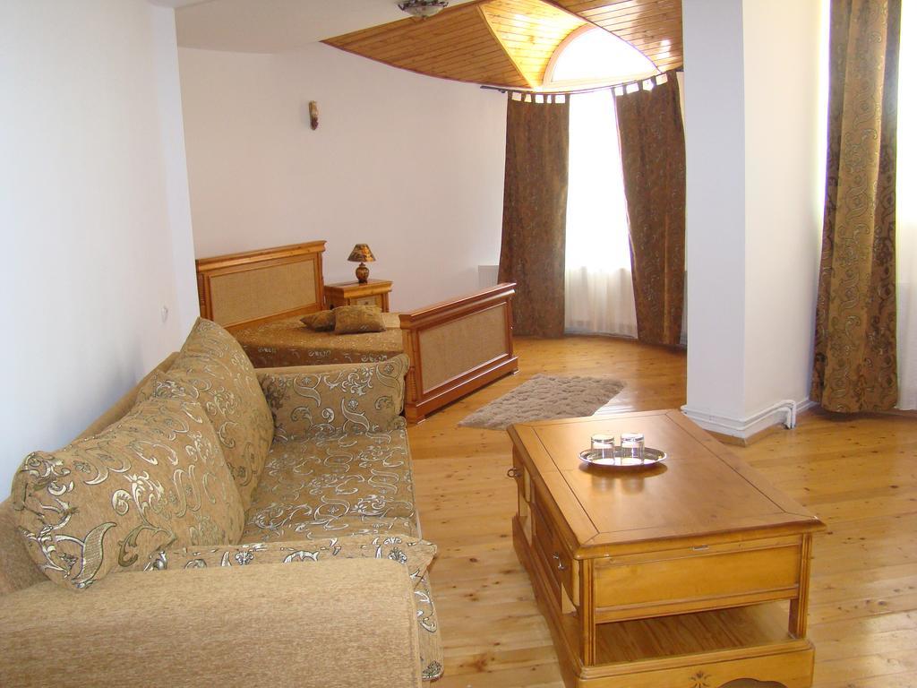 Vila Carpathia Bran  Dış mekan fotoğraf